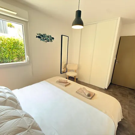 Apartment Les Terres Radieuses, Le Calme A 5 Minutes De La Le Pradet